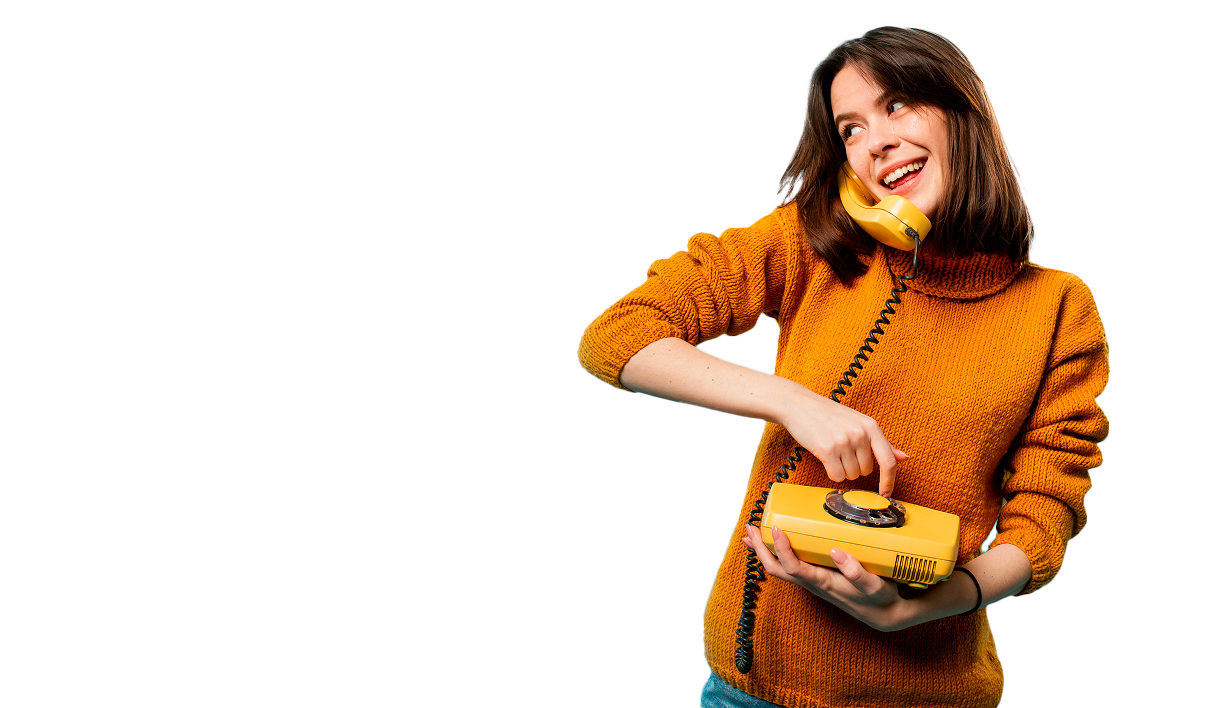 Девушка с телефоном